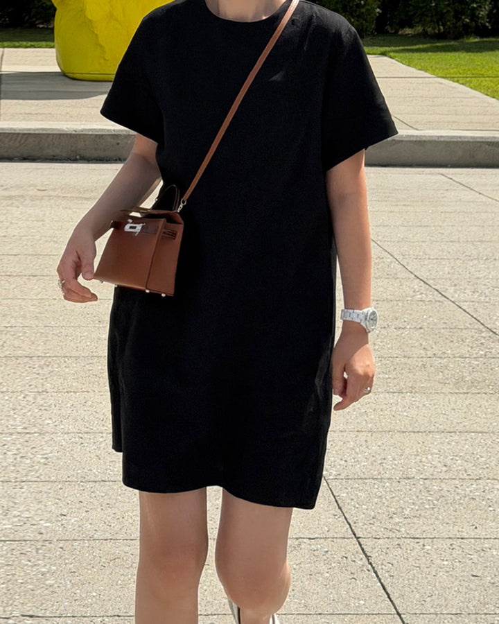 Minimalist Black Linen Pocket Dress