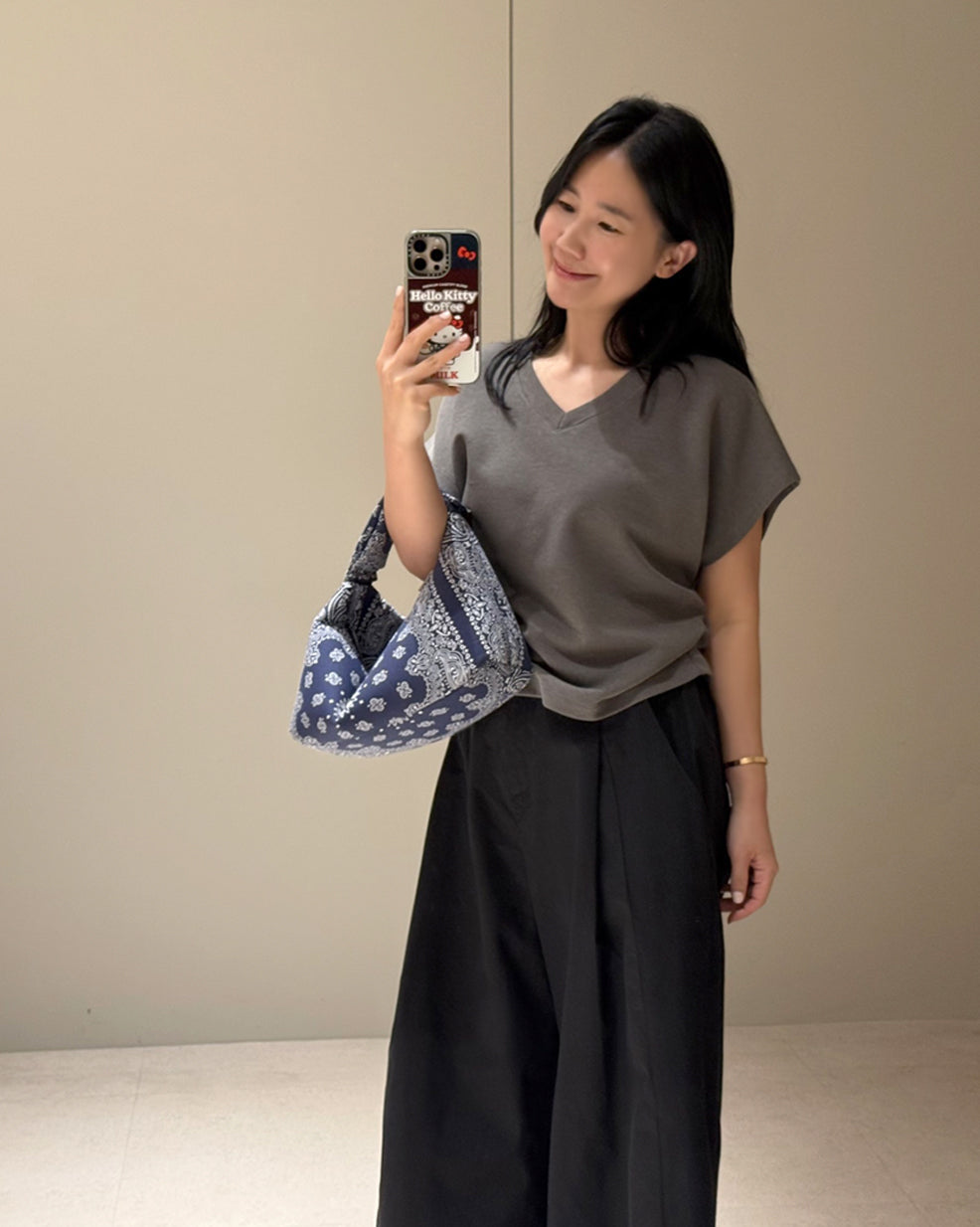 Side Ruched V-Neck Cap Sleeve Top